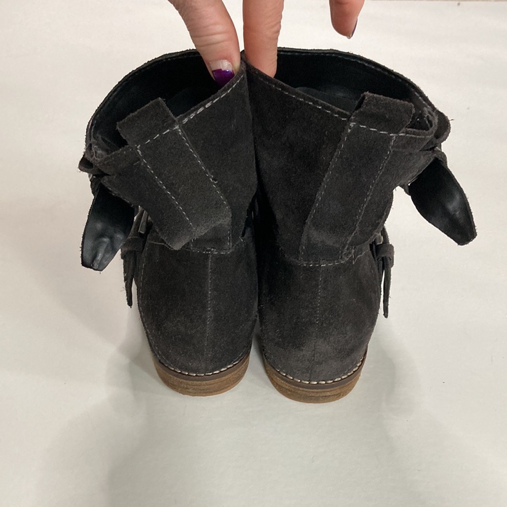 Dolce Vita Prestley Black Suede Ankle Boots - Picture 8 of 11